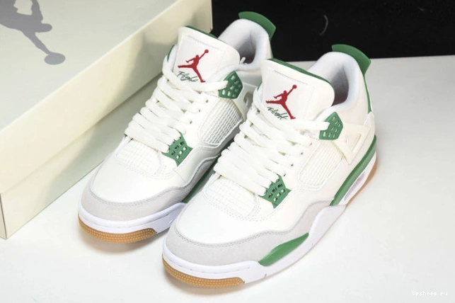   DR5415-103  SB Green Retro Jordan 4 Pine 0121